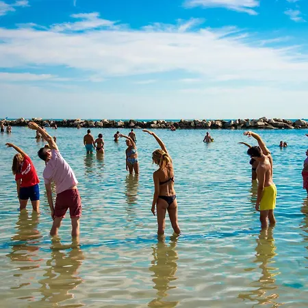 Отель Classic - Azzurro Club Лидо-ди-Савио