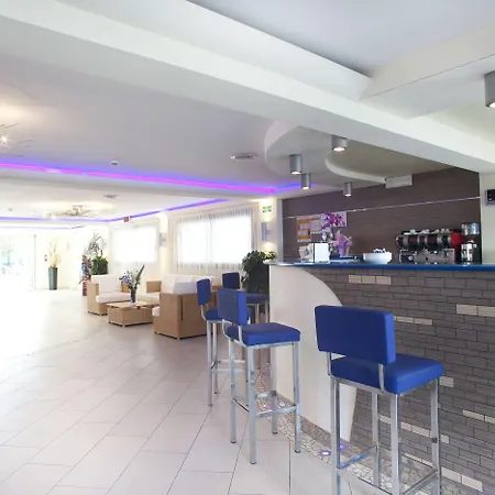 Classic - Azzurro Club Hotel 3*