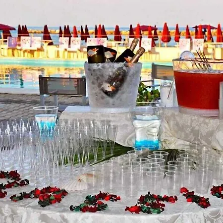 Classic - Azzurro Club Отель