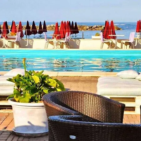 Hotel Classic - Azzurro Club