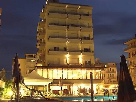 Отель Classic - Azzurro Club 3*