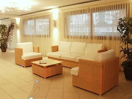 Classic - Azzurro Club Отель Лидо-ди-Савио