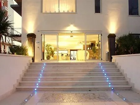 Classic - Azzurro Club Отель Лидо-ди-Савио