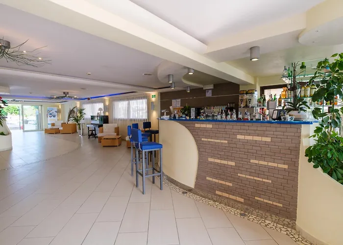 Classic - Azzurro Club 3*